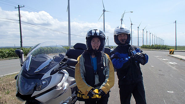 オトンルイ風力発電所前にて